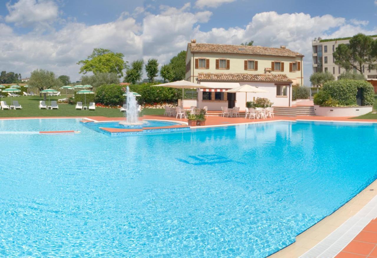 Hotel Federico II Jesi Zewnętrze zdjęcie