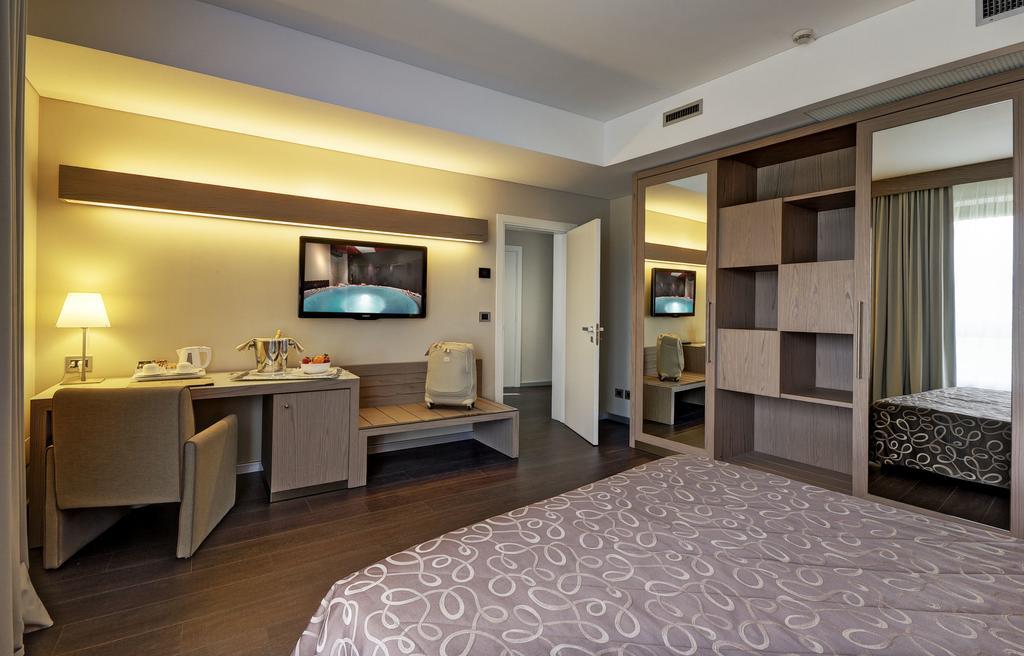 Hotel Federico II Jesi Zewnętrze zdjęcie