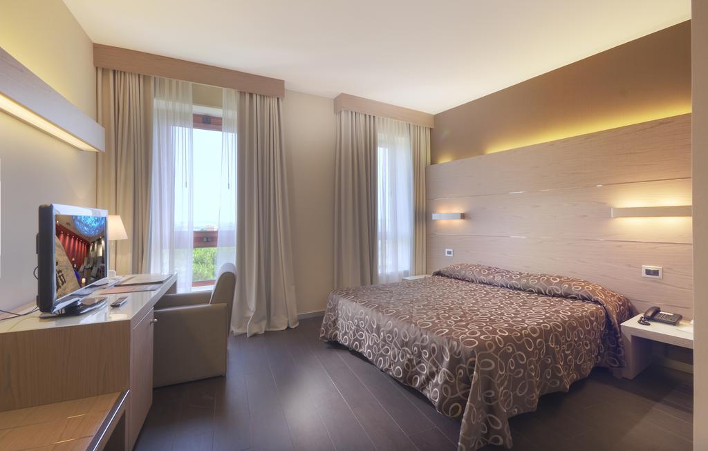 Hotel Federico II Jesi Zewnętrze zdjęcie