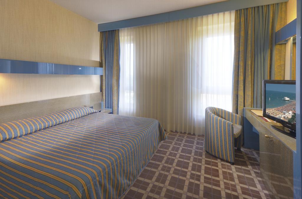 Hotel Federico II Jesi Zewnętrze zdjęcie