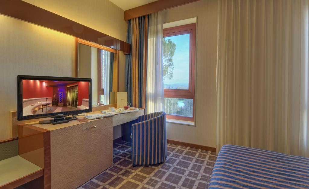 Hotel Federico II Jesi Zewnętrze zdjęcie